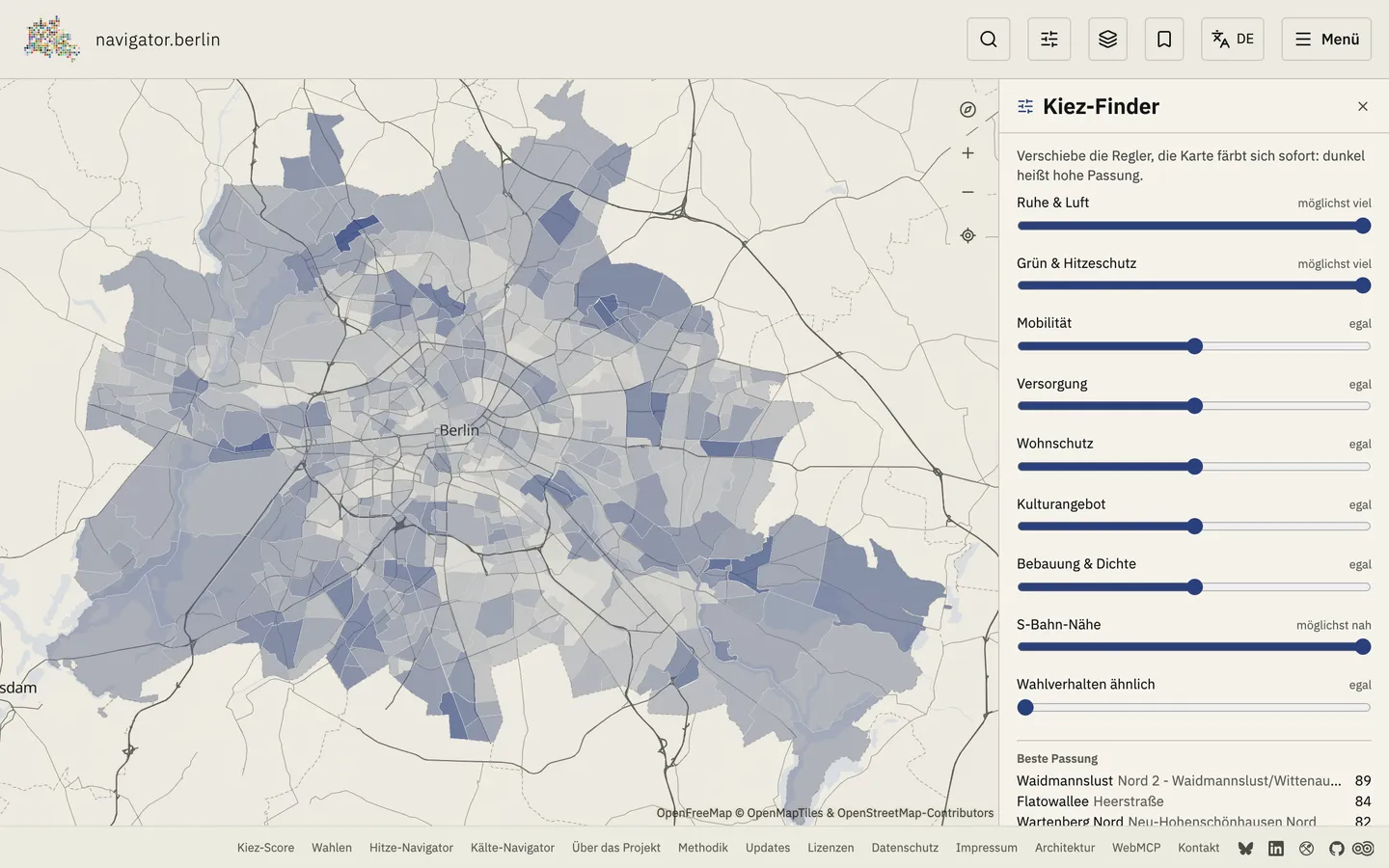 The Kiez-Finder with three sliders set to the maximum: Berlin's planning areas shaded from light to dark blue by how well they match